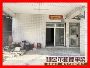 誠昱/龍安街10米路店住